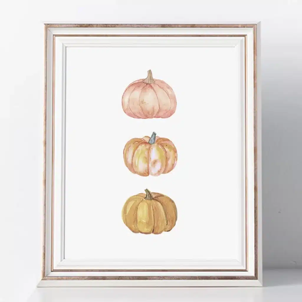 This simple pumpkin wall hanging would also look great as decor for your fall mantel. 