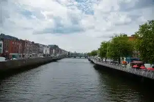 The river in Dublin is close to the main attractions.