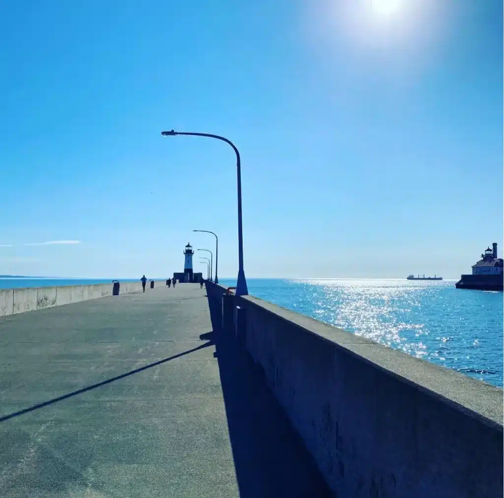 Watching the lift bridge and ships is one of Duluth, MN favorite free activities. 