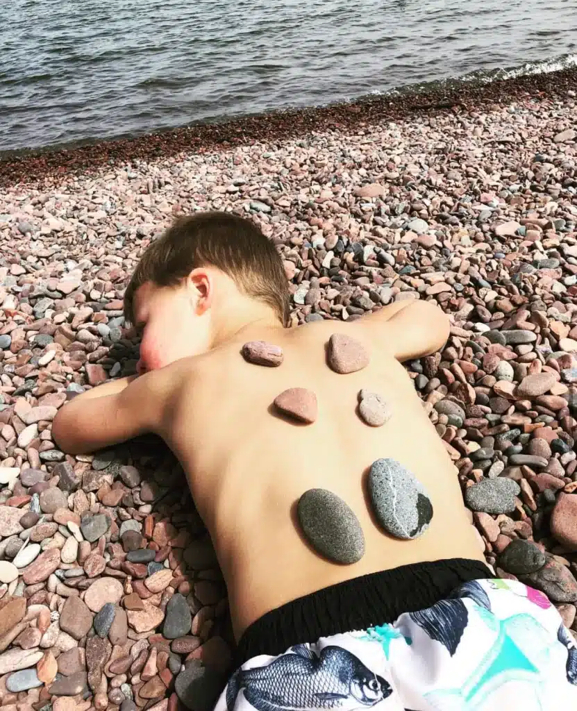 A hot stone rock massage in Canal Park is one of the activities my kids got a kick out of. 